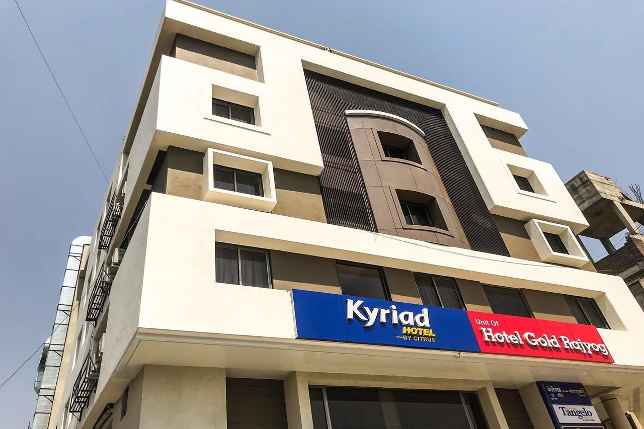 Kyriad Hotel Solapur By Othpl מראה חיצוני תמונה
